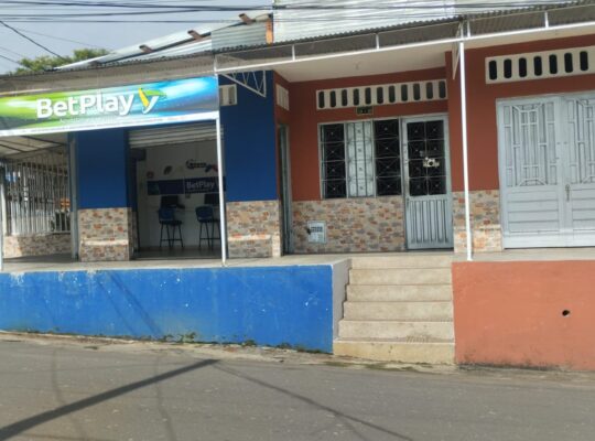 SE VENDE CASA EN FLORENCIA